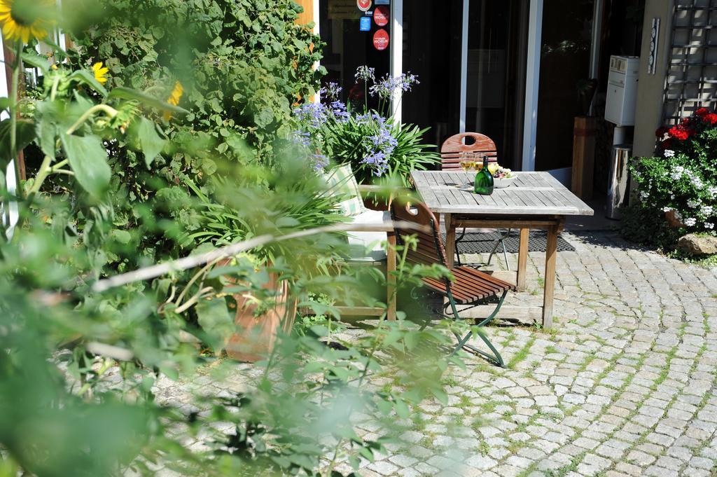 Landgasthof Zum Schwarzen Adler Markt Nordheim Экстерьер фото