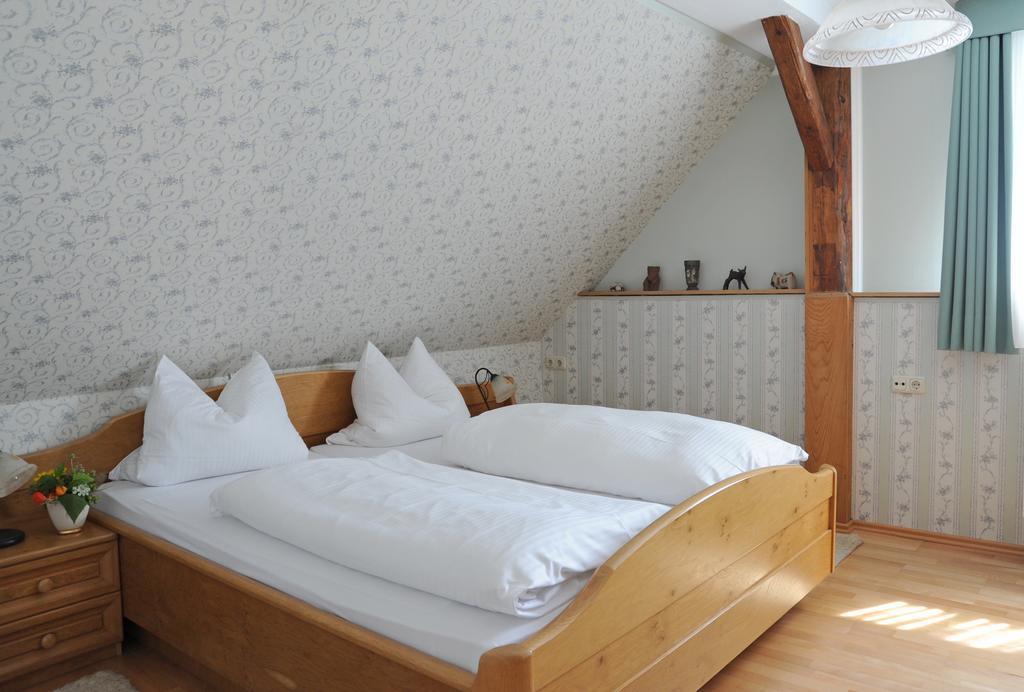 Landgasthof Zum Schwarzen Adler Markt Nordheim Экстерьер фото