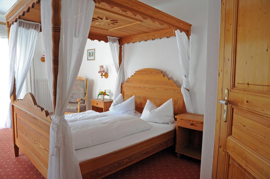 Landgasthof Zum Schwarzen Adler Markt Nordheim Экстерьер фото